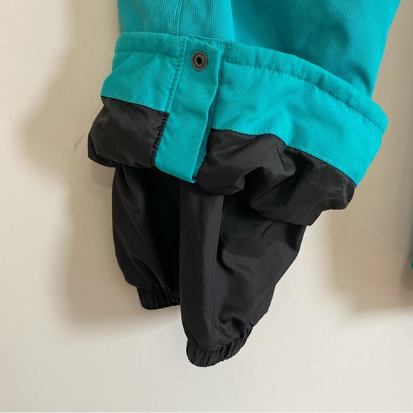 Nitro Turquoise Snowboard Pants - Picture 5 of 10